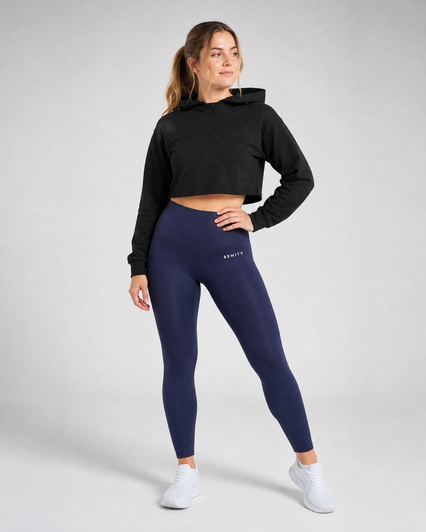 MISS ON Crop Hoodie BEMITY
