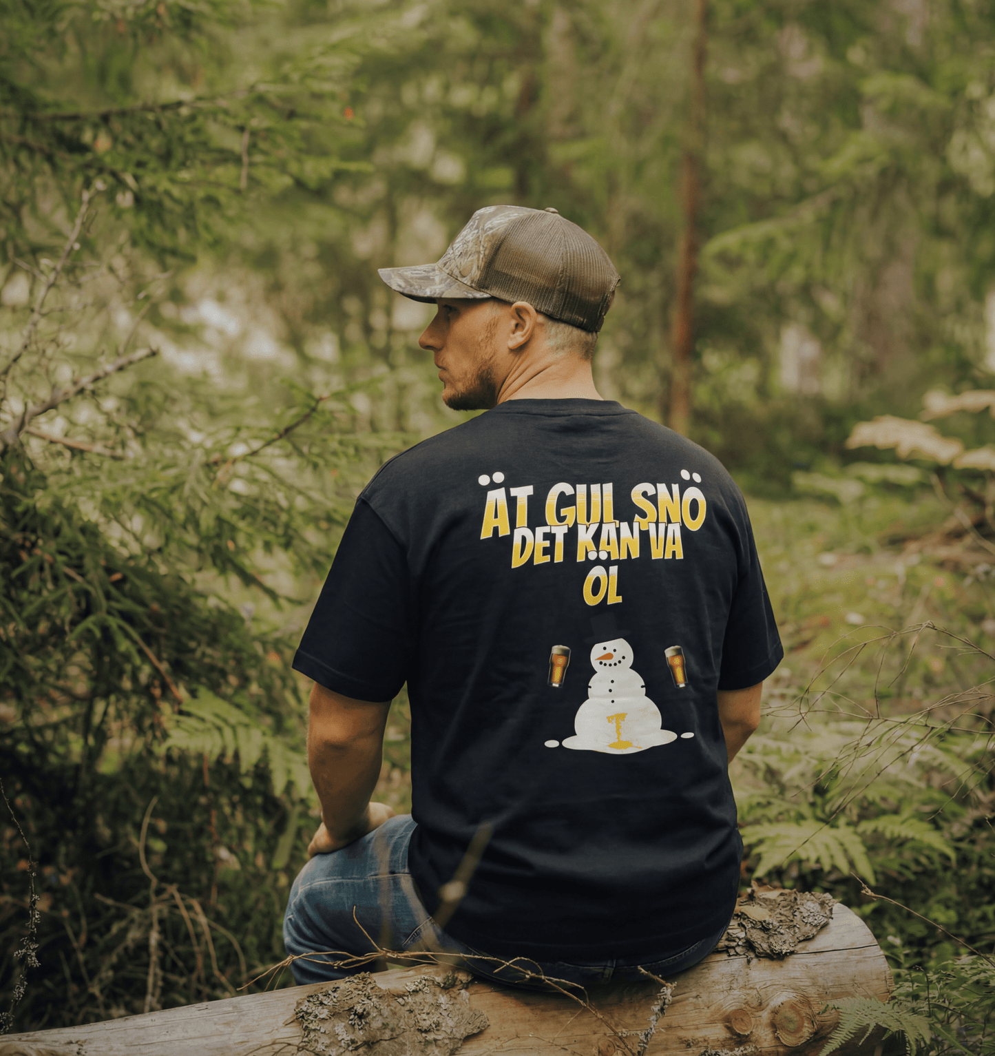 ÄT GUL SNÖ DET KAN VA ÖL - 230GSM T - SHIRT – profilkläder och arbetskläder med tryck | ArtbyBearded