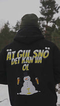 BasseTheMan - ÄT GUL SNÖ DET KAN VA ÖL - 500GSM HOODIE
