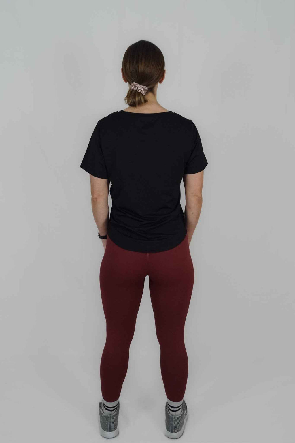 MISS ON ROUNDED T-shirt