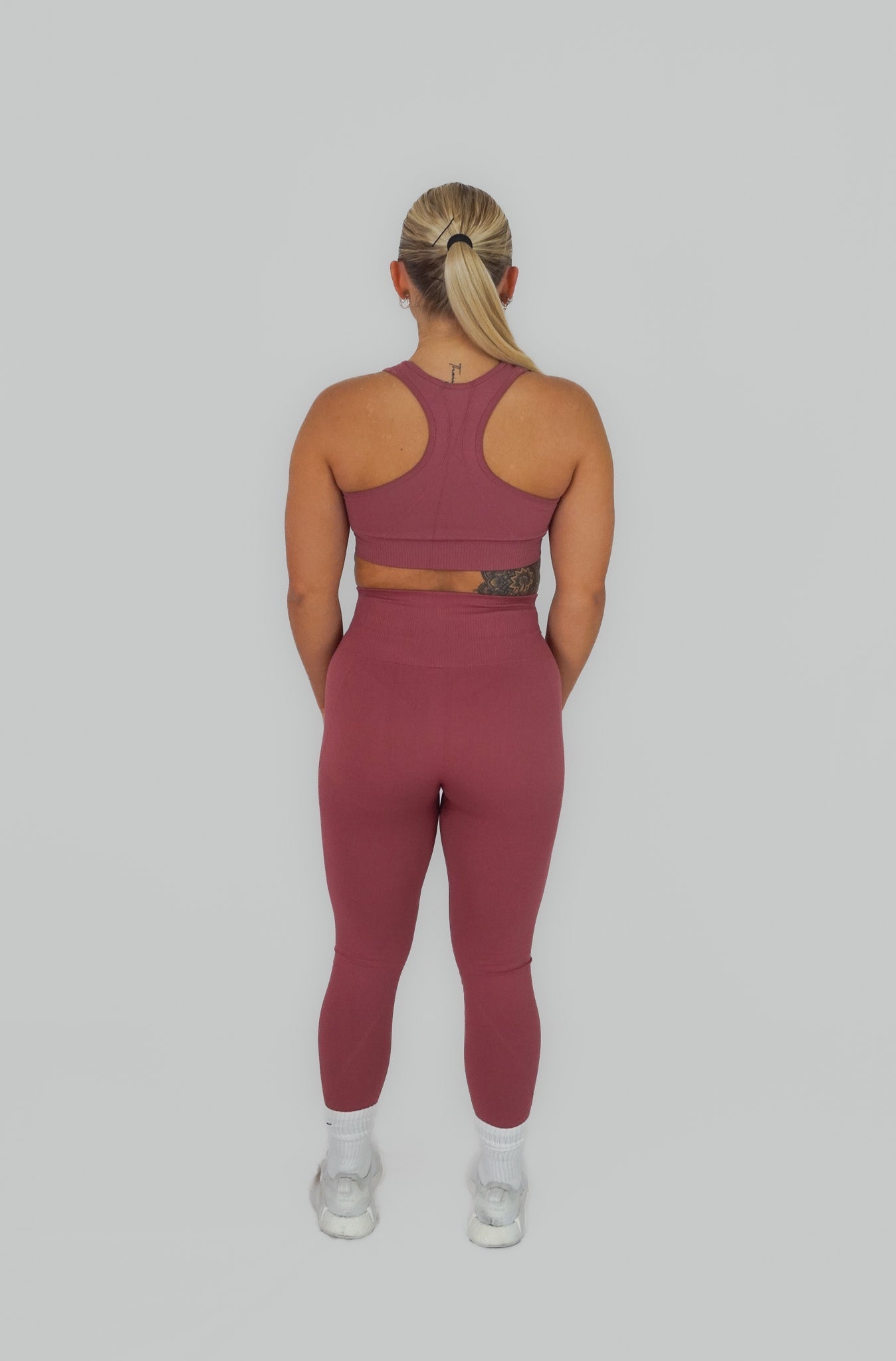MISS ON SOFT Seamless Sport - BH – profilkläder och arbetskläder med tryck | ArtbyBearded